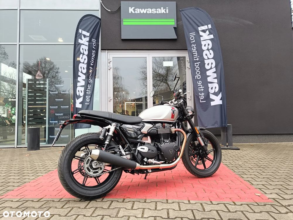 Triumph Speed Twin - 3