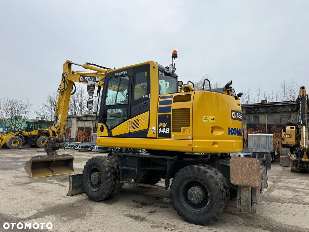 Komatsu PW 148 -11 - 2