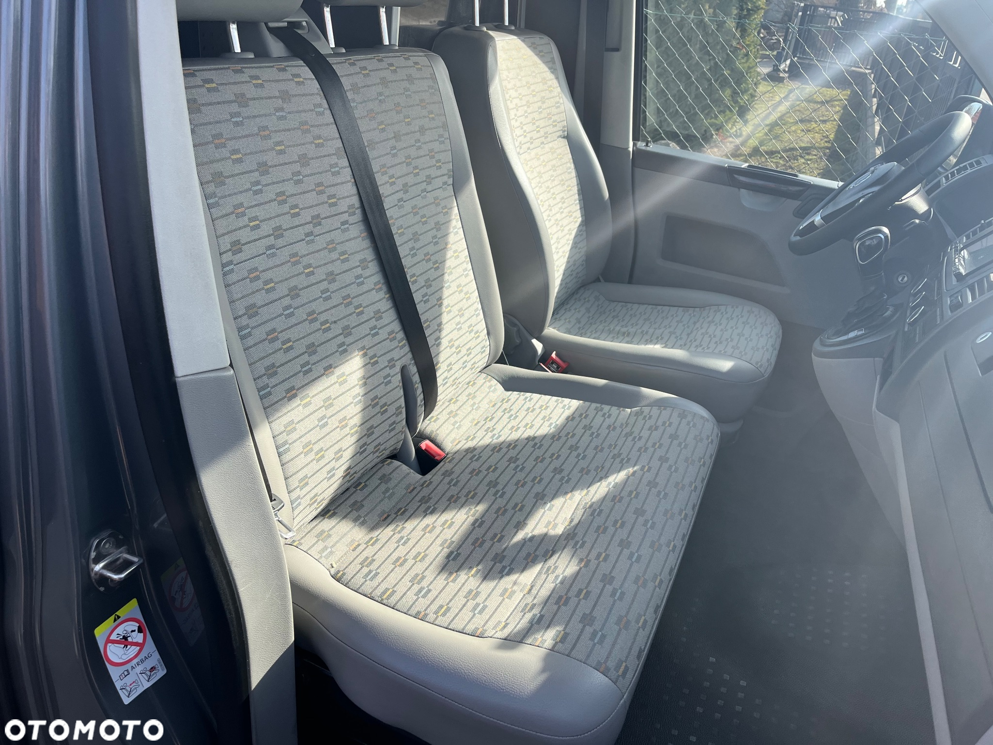 Volkswagen Transporter - 11