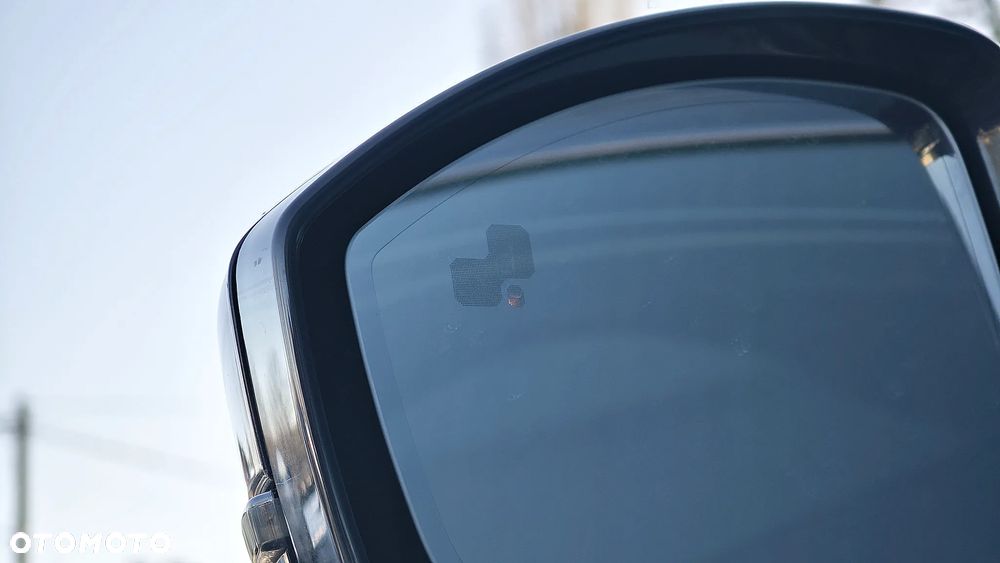 Jaguar F-Pace 2.0 i4P AWD R-Sport - 12