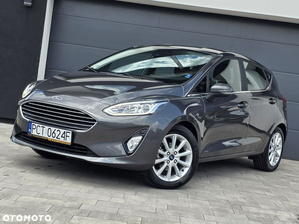 Ford Fiesta - 24