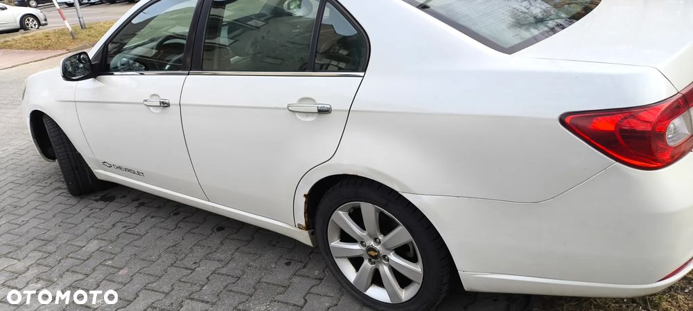 Chevrolet Epica 2.0 LS - 4