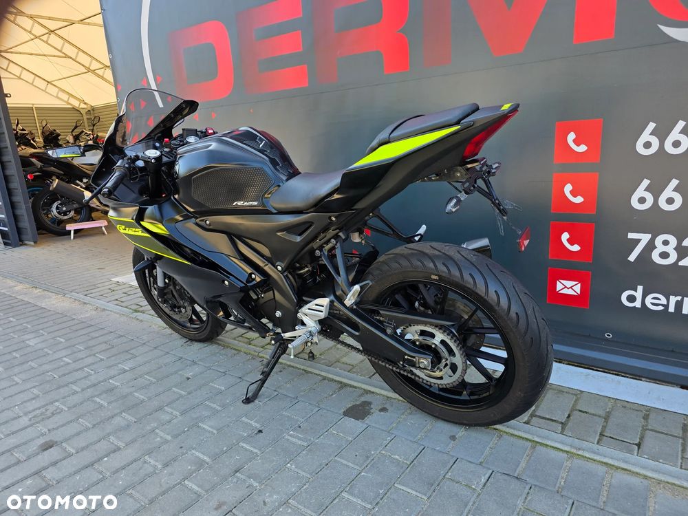 Yamaha YZF - 6