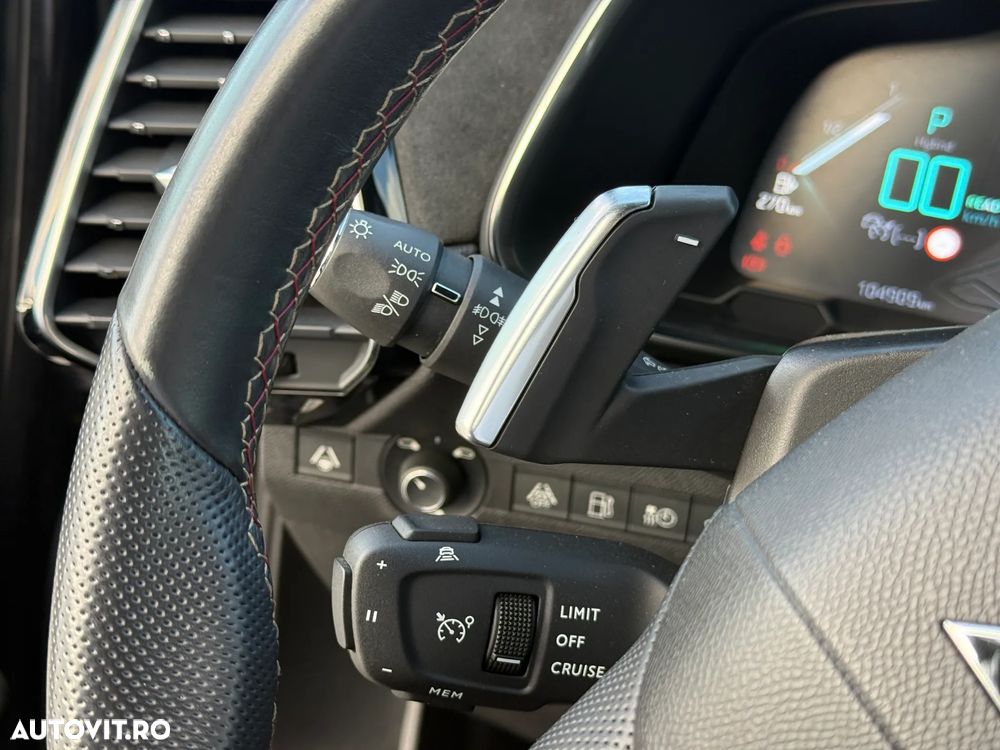 DS Automobiles DS 7 Crossback DS7 1.6 PHeV AWD 300 EAT8 PERFORMANCE LINE + - 19