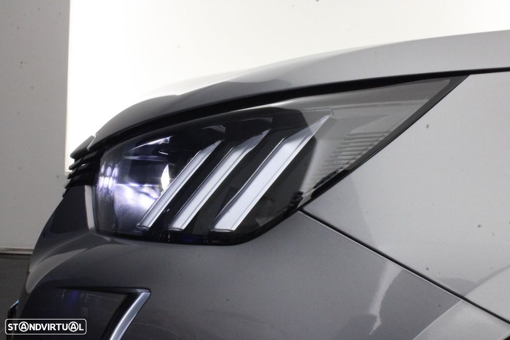 Peugeot e-2008 50 kWh GT Pack - 40