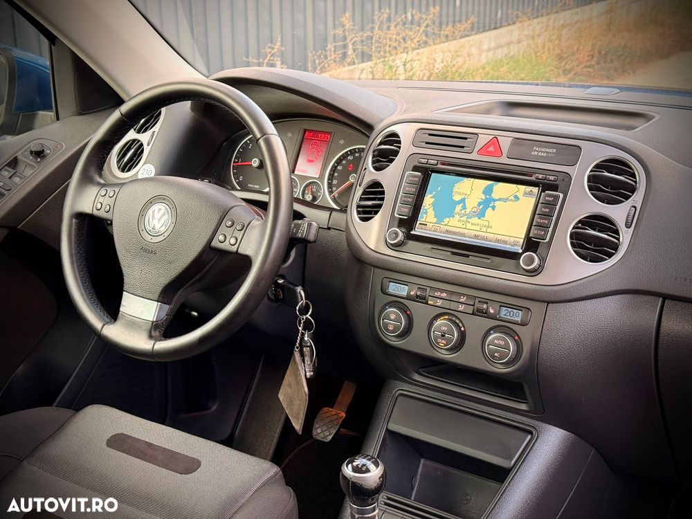 Volkswagen Tiguan 2.0 TDI DPF 4Motion Sport & Style - 16