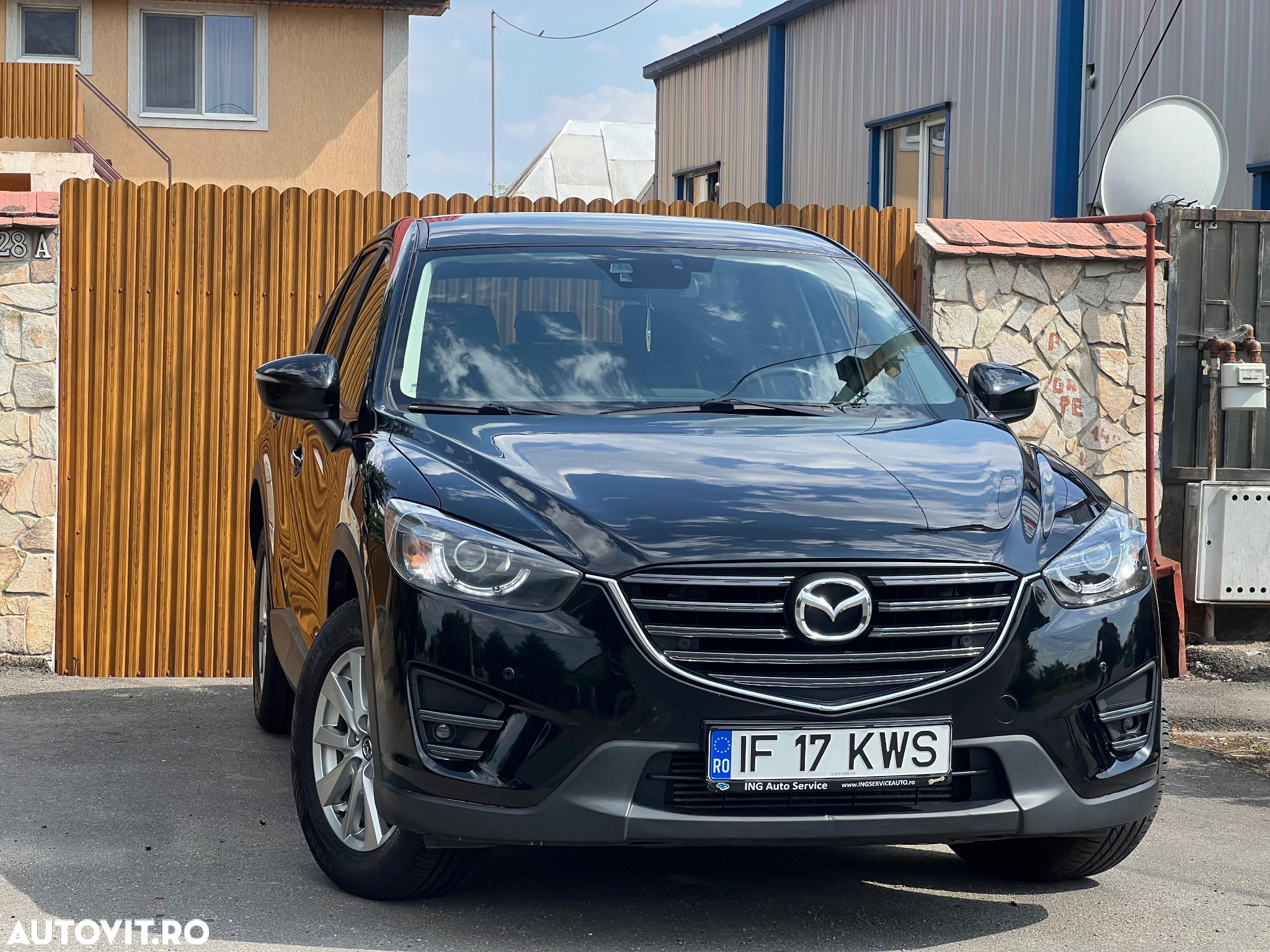 Mazda CX-5 2.2 SKYACTIV-D Aut. Center-Line - 2