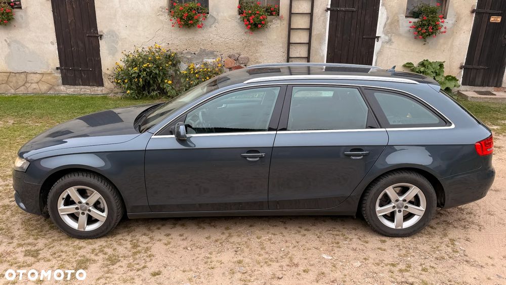 Audi A4 Avant - 2