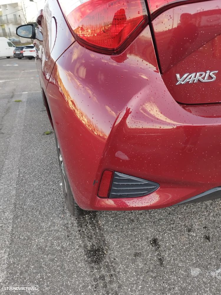 Toyota Yaris 1.5 HSD Comfort+P.Style - 4