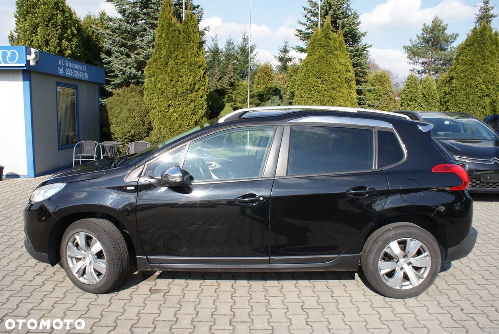 Peugeot 2008 1.6 VTi Style - 3