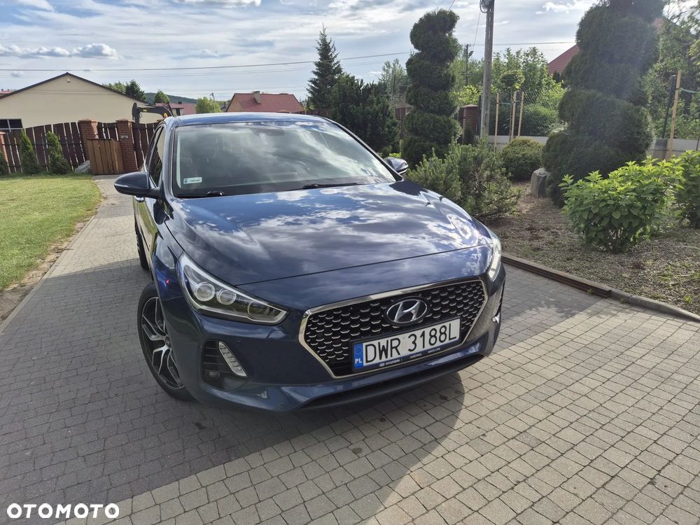 Hyundai i30 1.4 T-GDI Premiere Luxury - 1