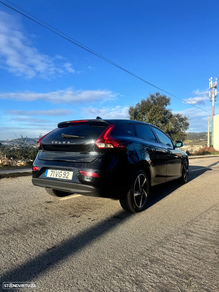 Volvo V40 2.0 D2 Momentum - 10