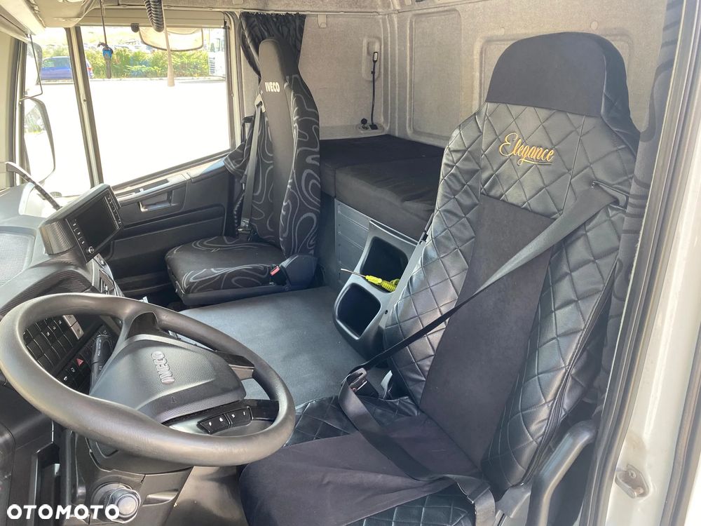 Iveco Stralis AT + ROLFO PEGASUS C171 - 22