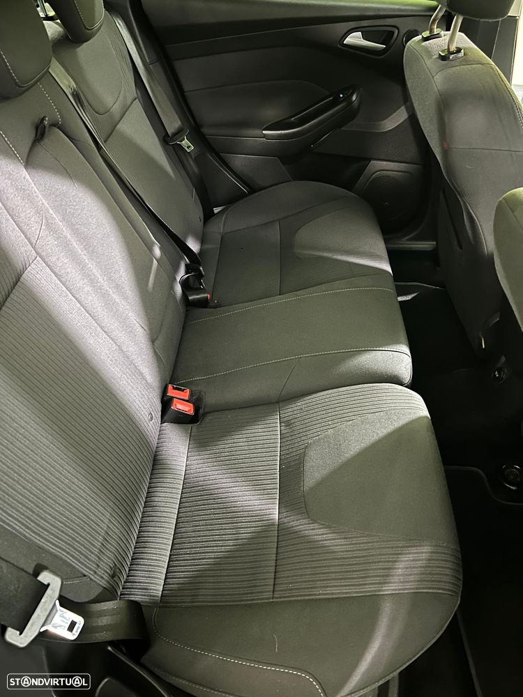 Ford Focus SW 1.6 TDCi ECOnetic 88g S&S Titanium - 18