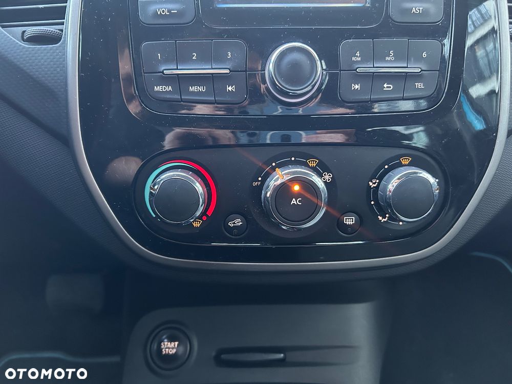 Renault Captur - 23