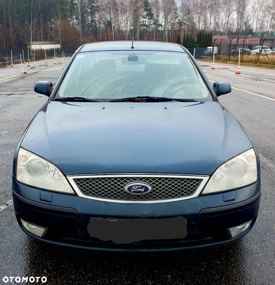 Ford Mondeo 2.0 Futura X - 17