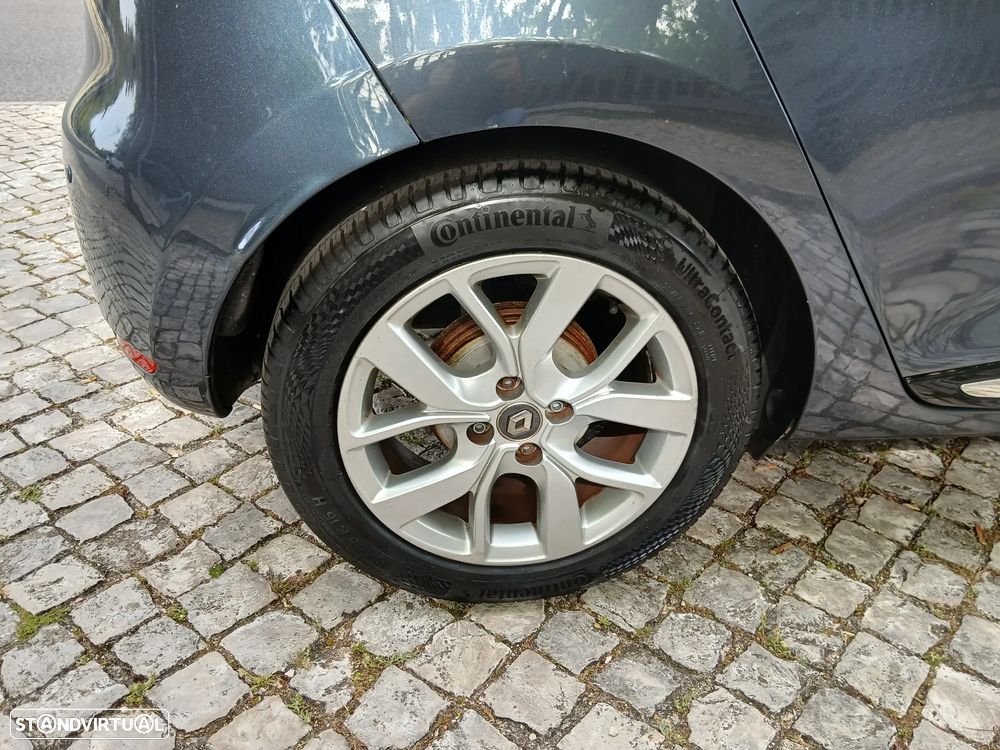 Renault Clio 1.5 dCi Limited EDition - 17