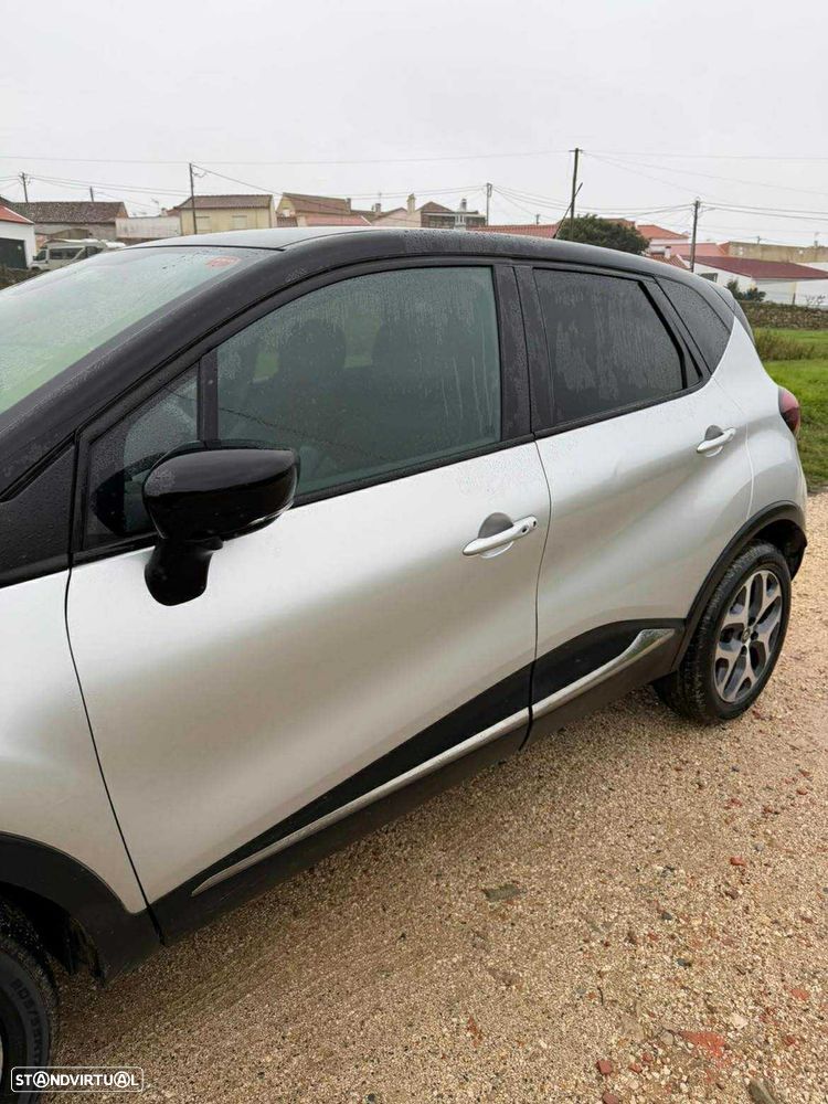 Renault Captur 0.9 TCE Exclusive - 3
