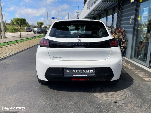 Peugeot e-208 50 kWh Active Pack - 7