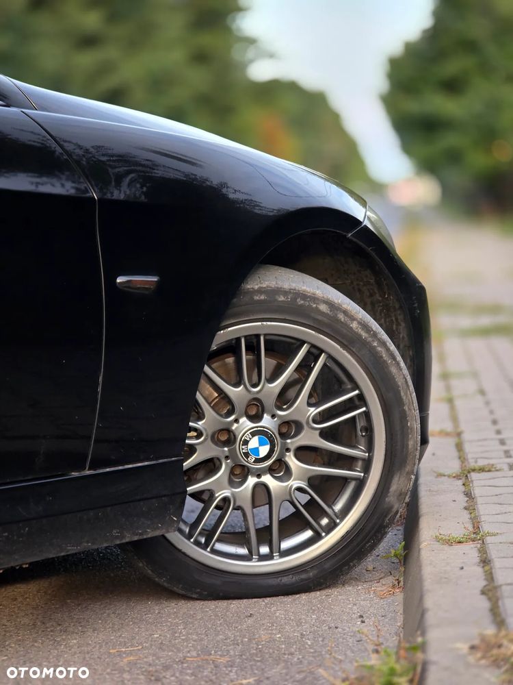 BMW Seria 3 318i - 38