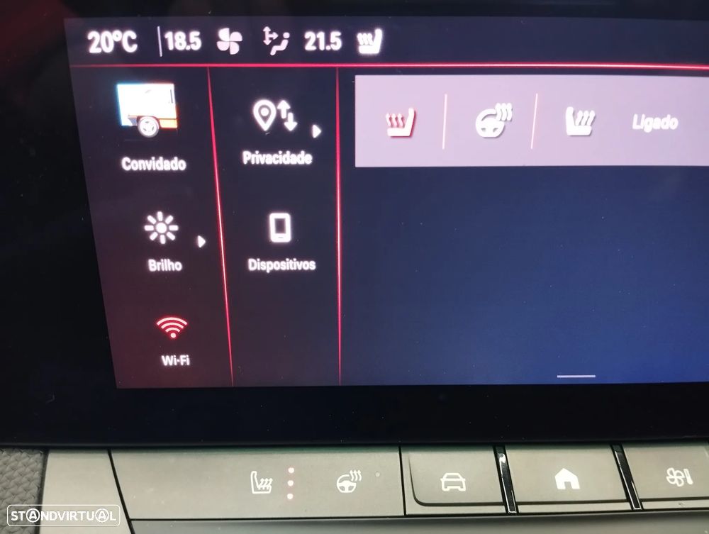 Opel Astra 1.2 T GS - 35