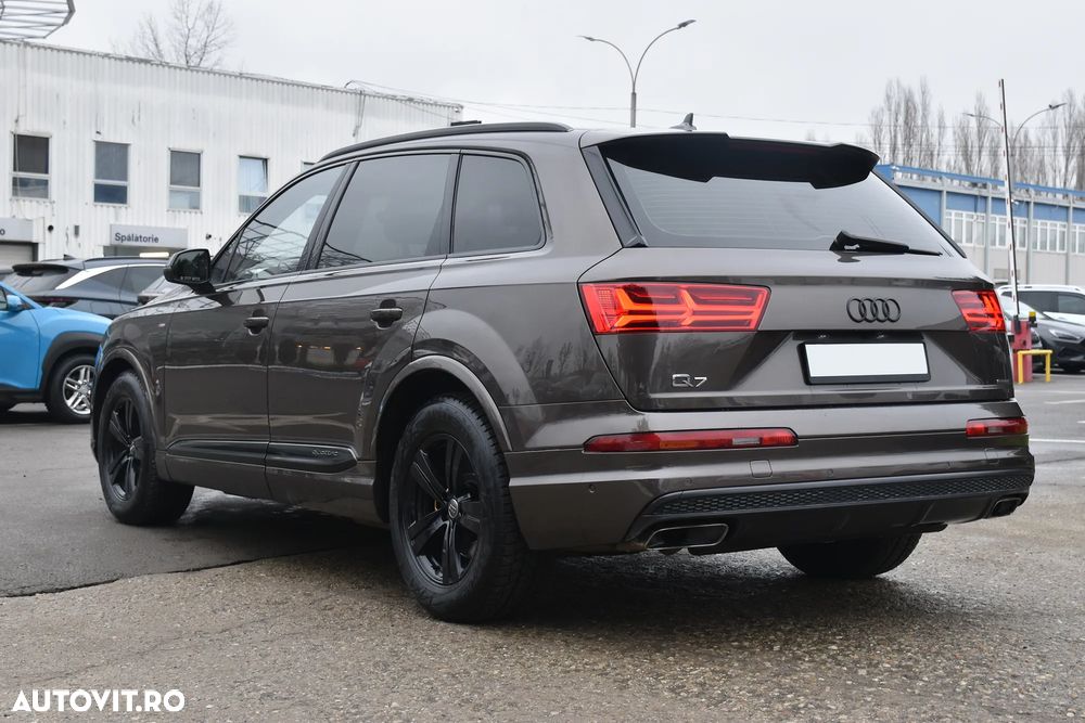 Audi Q7 - 3