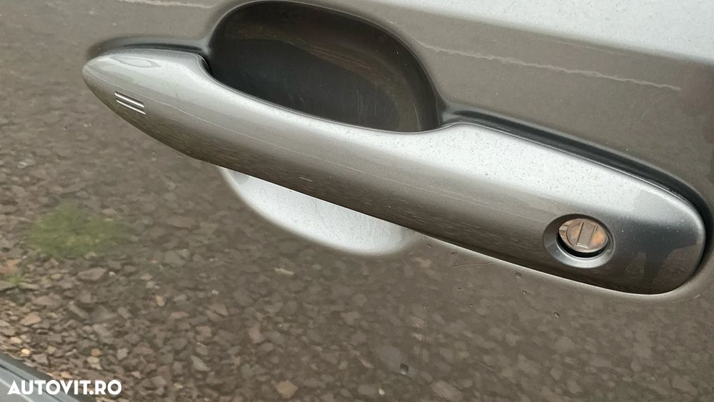 Toyota BZ4X 150 KW FWD (4x2) Luxury Style - 11