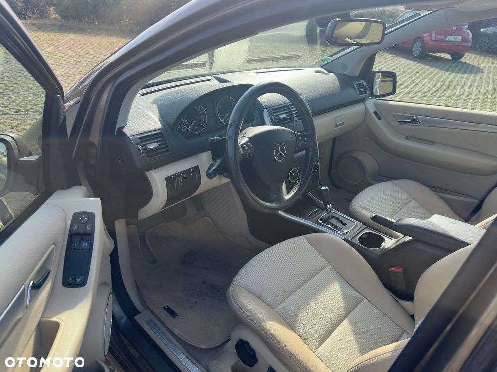 Mercedes-Benz Klasa A 170 Autotronic Avantgarde - 15