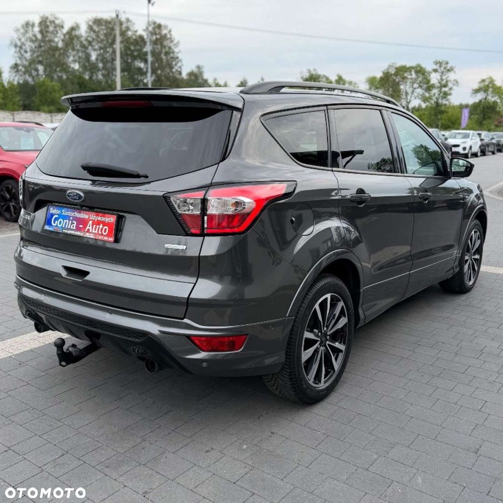 Ford Kuga - 9