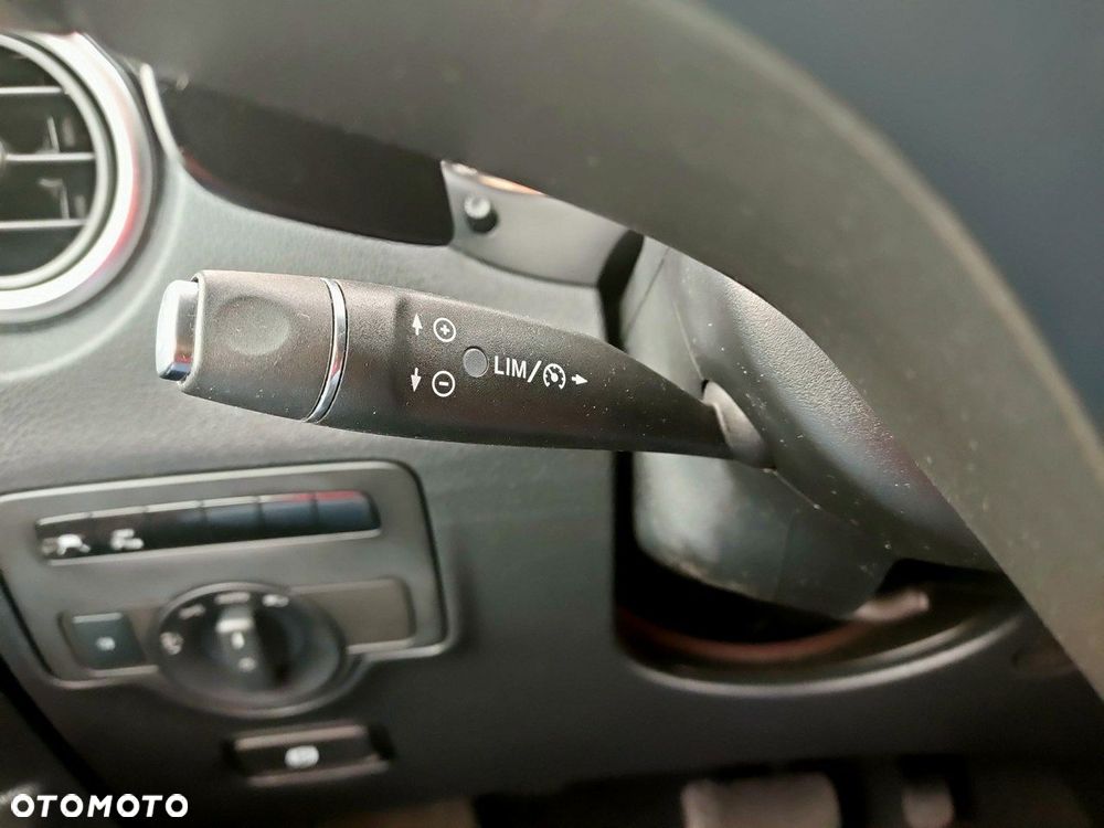 Mercedes-Benz Vito - 20