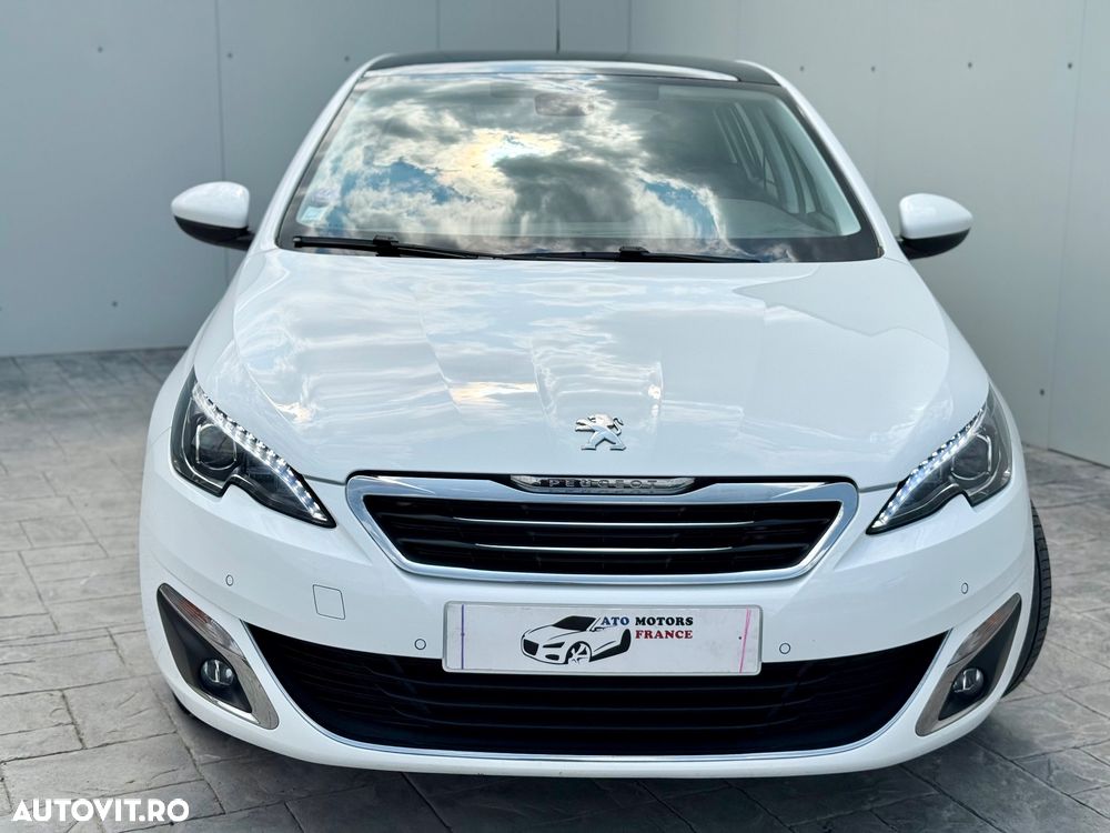 Peugeot 308 1.2 L PureTech Turbo Allure - 12