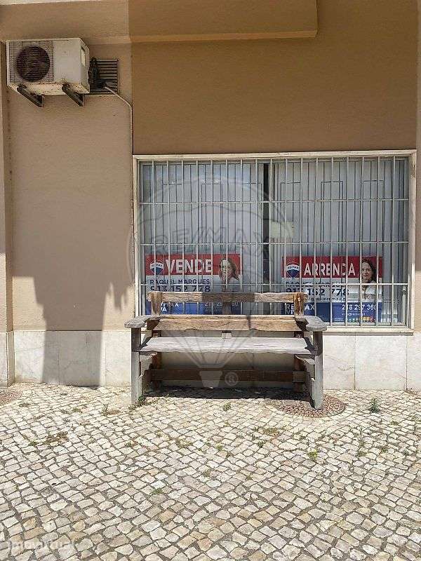 Loja  para arrendamento - Grande imagem: 2/16