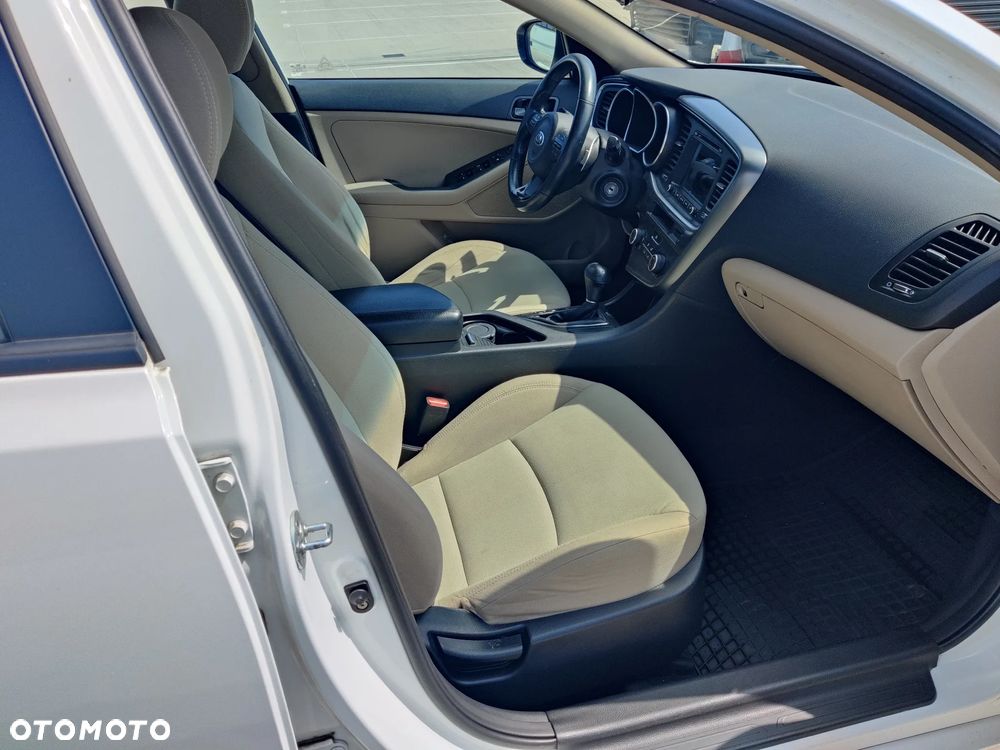 Kia Optima - 26