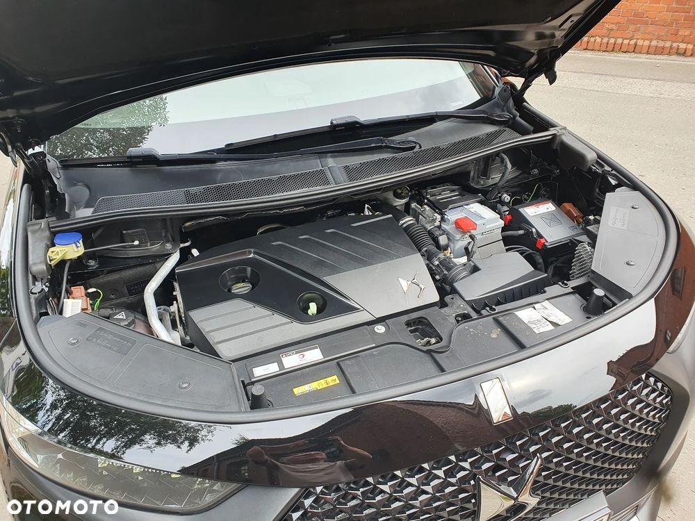 DS Automobiles DS 7 Crossback 2.0 BlueHDi Performance Line + - 29