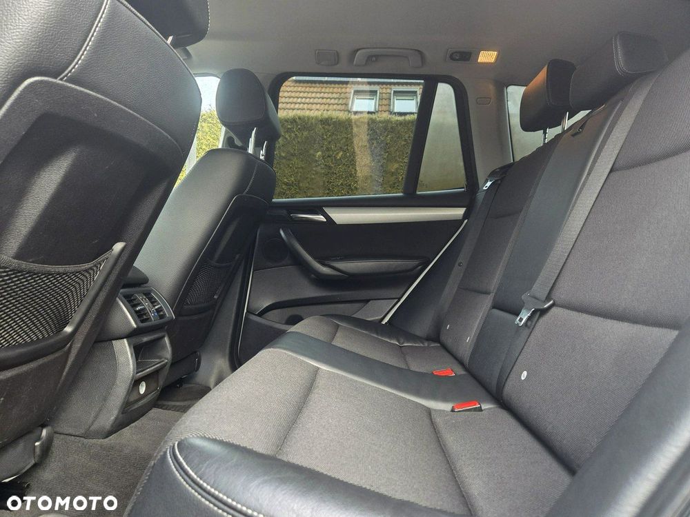 BMW X3 xDrive20d - 12