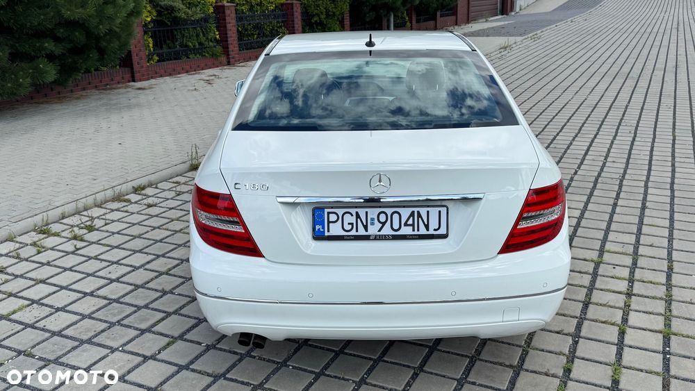 Mercedes-Benz Klasa C 180 BlueEFFICIENCY 7G-TRONIC Avantgarde - 16