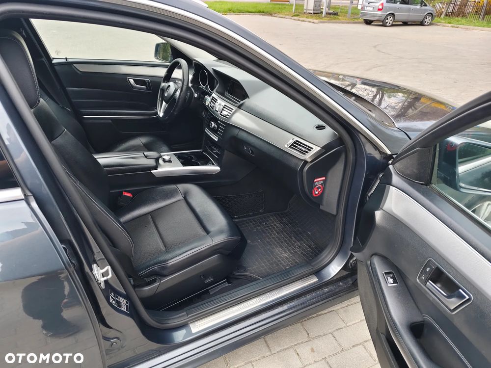 Mercedes-Benz Klasa E 250 BlueTEC 4Matic 7G-TRONIC Avantgarde - 11