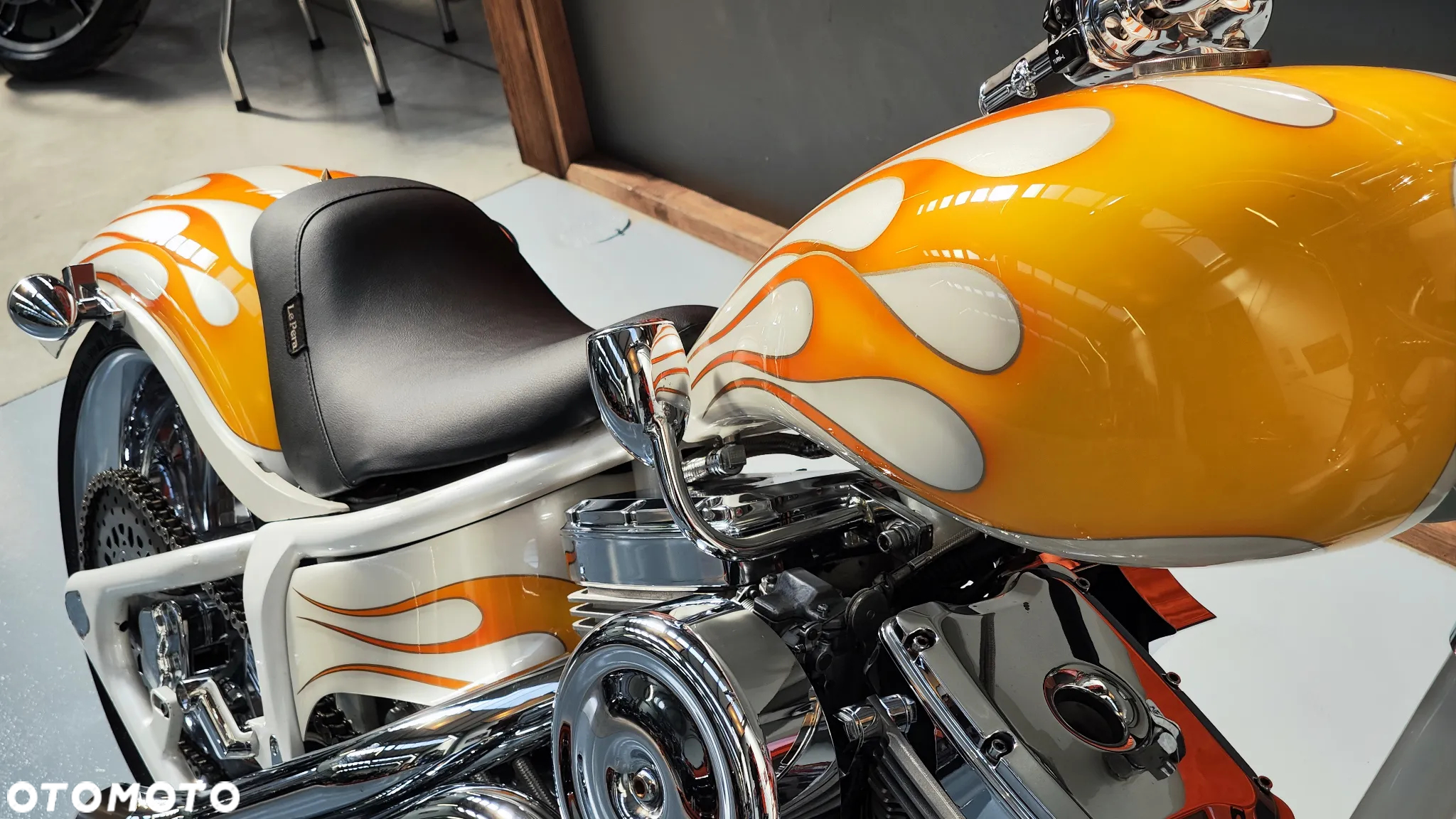 Harley-Davidson Softail - 25