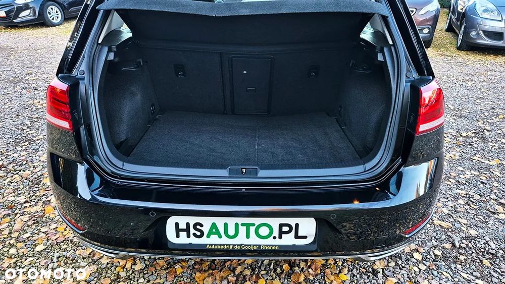 Volkswagen Golf - 40