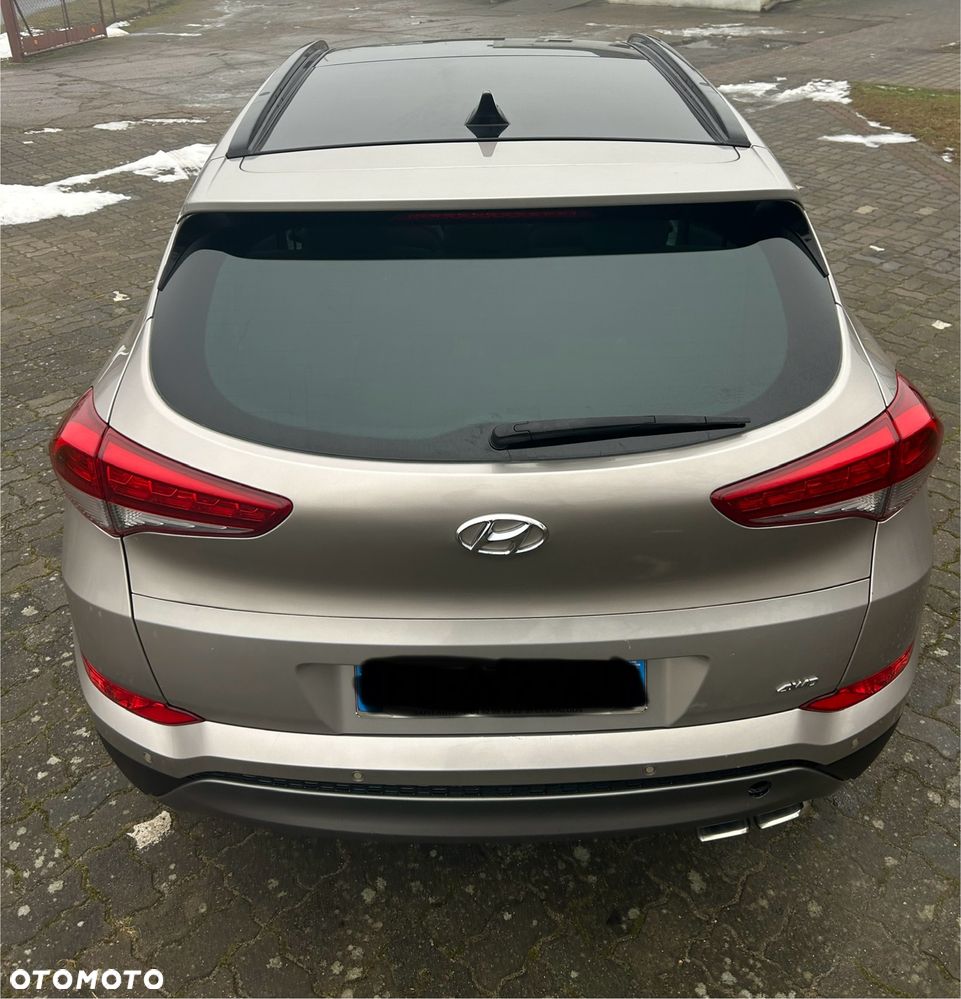 Hyundai Tucson 2.0 CRDi 4WD Passion - 12