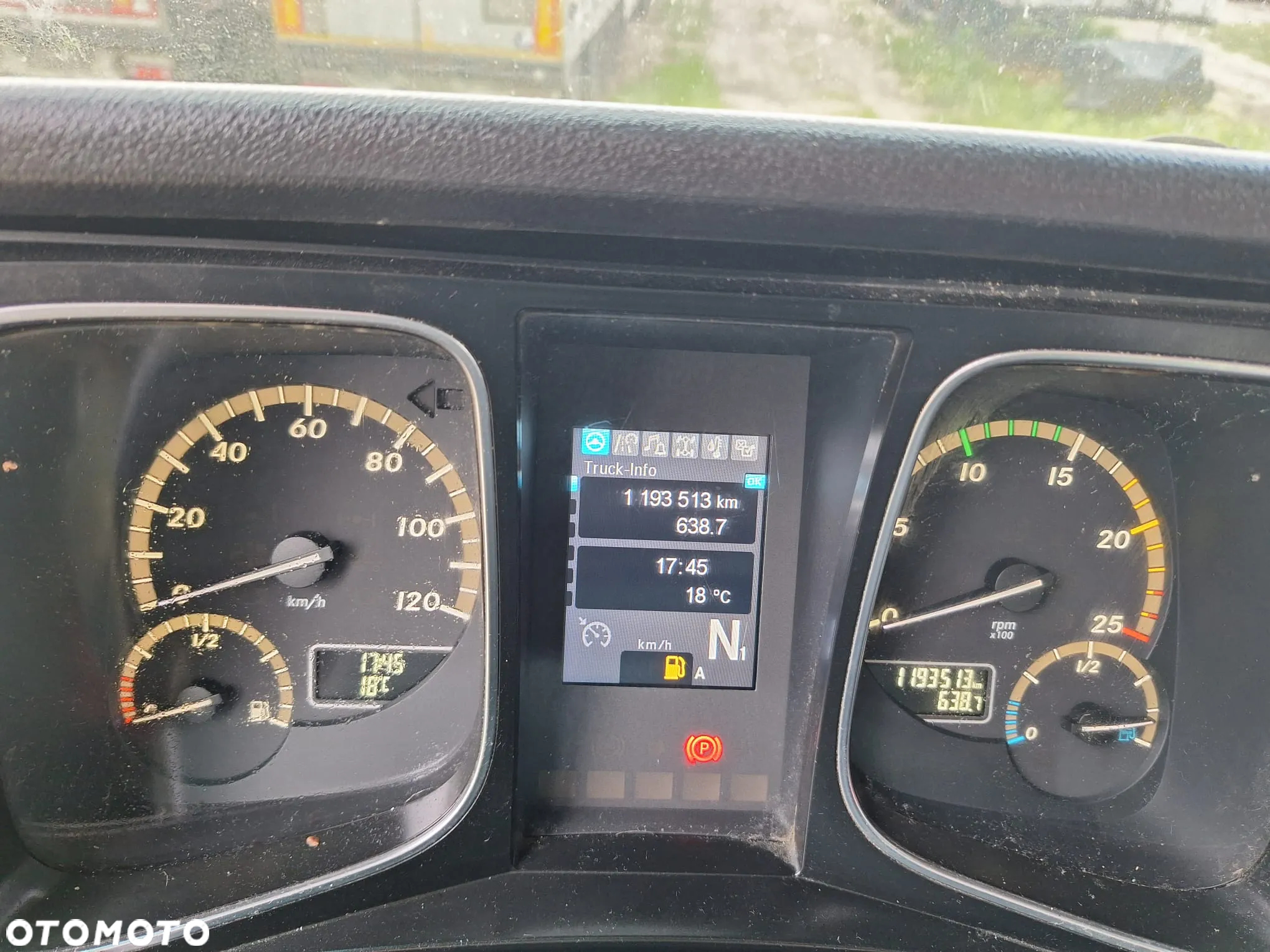 Mercedes-Benz ACTROS 1845 - 10