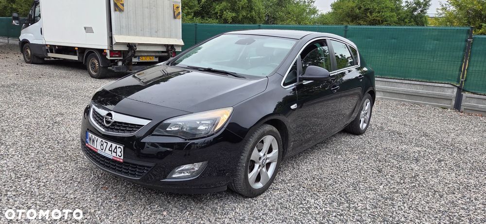 Opel Astra 1.7 CDTI Cosmo - 2