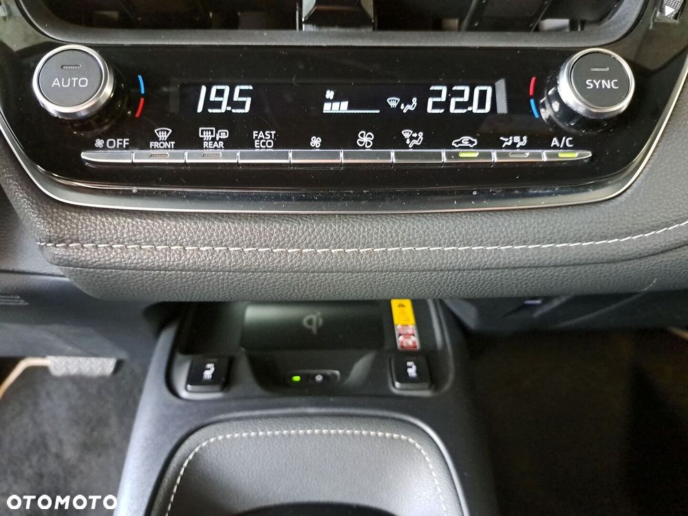 Toyota Corolla 1.8 Hybrid Style - 13