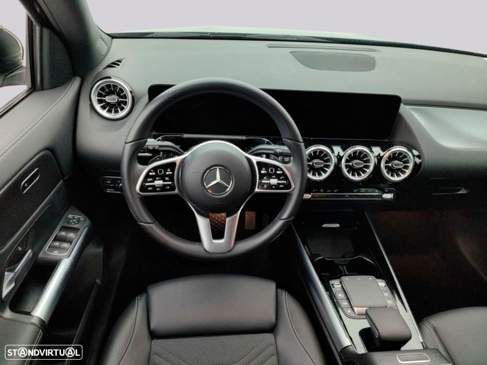 Mercedes-Benz EQA - 6