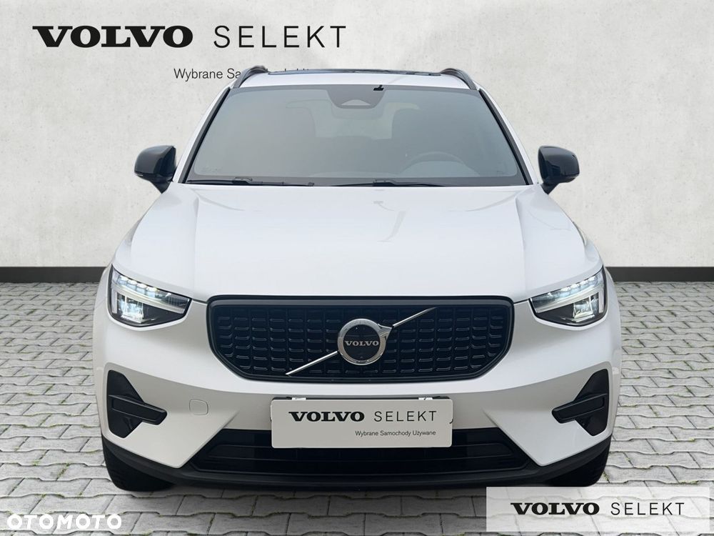 Volvo XC 40 - 3