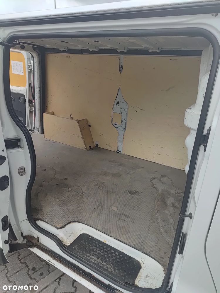 Renault Trafic L2H1 LONG - 7