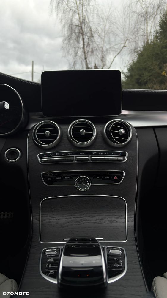 Mercedes-Benz Klasa C 450 AMG 4Matic 7G-TRONIC - 21