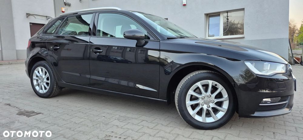 Audi A3 Sportback 1.2 TFSI Attraction - 6