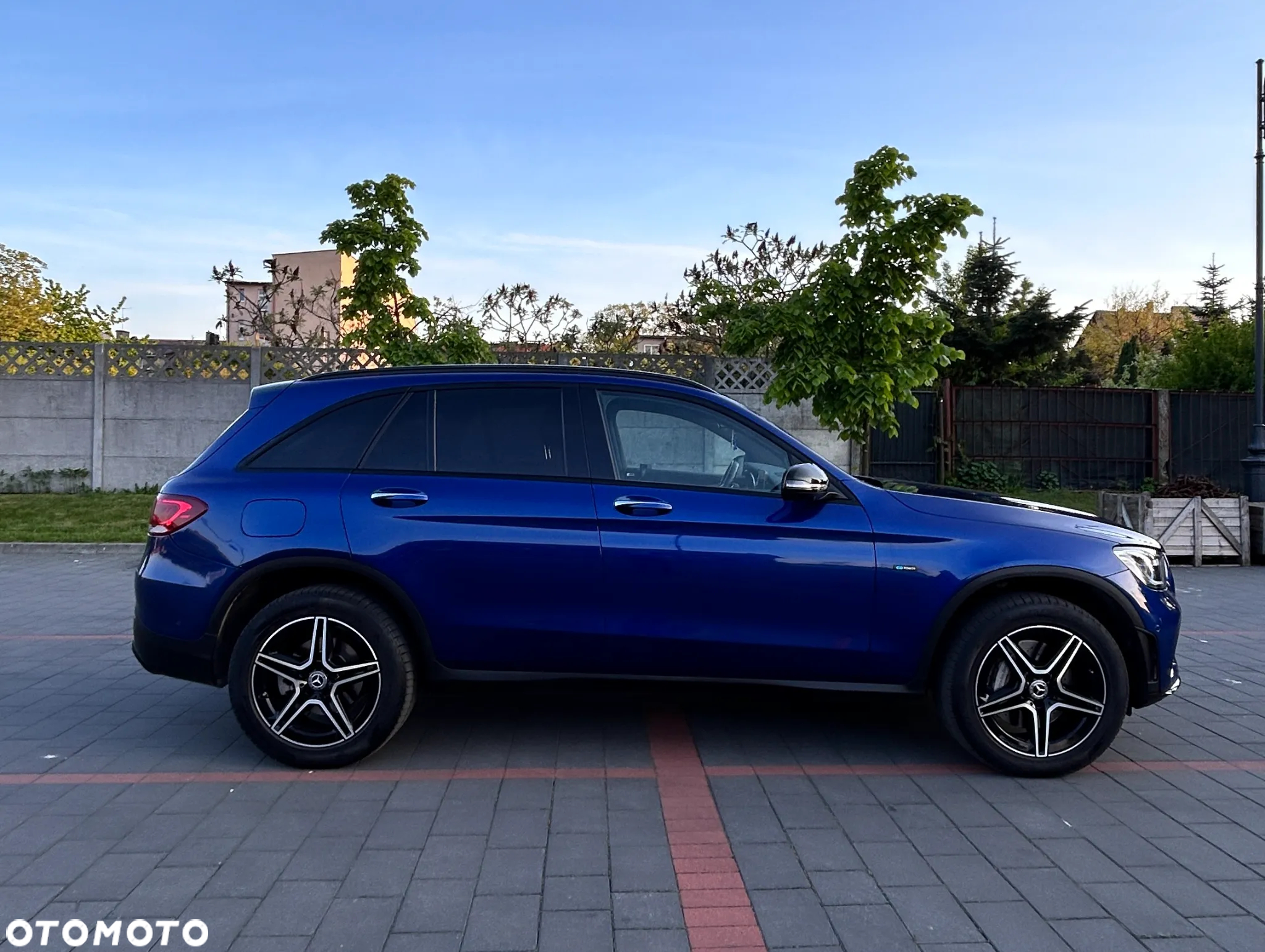 Mercedes-Benz GLC 300 e 4-Matic Business Edition - 5