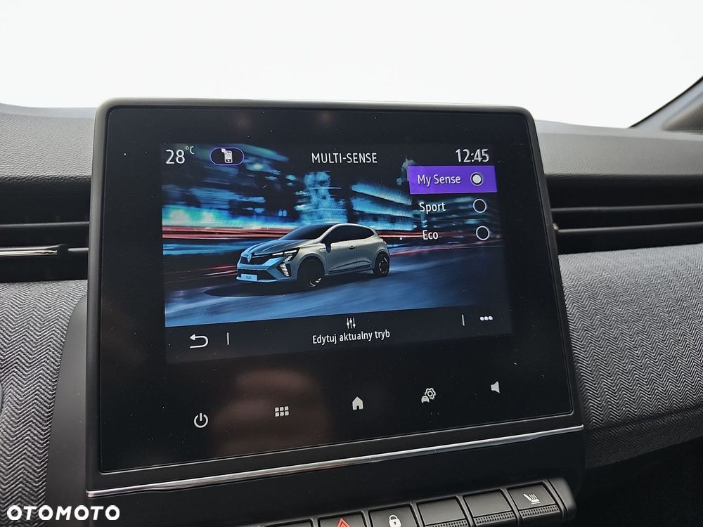 Renault Clio - 21